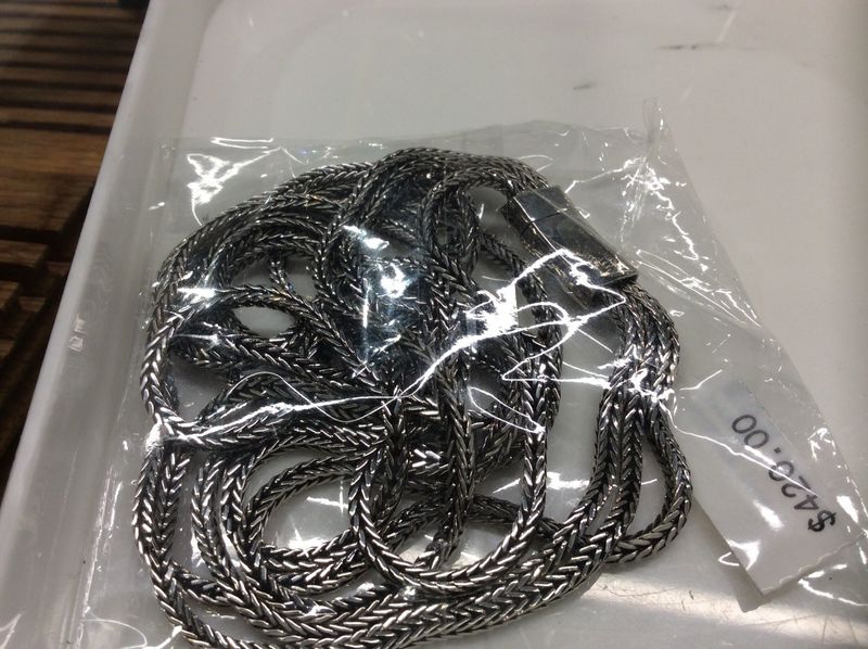 214390300098 Chaos Apparente Necklace