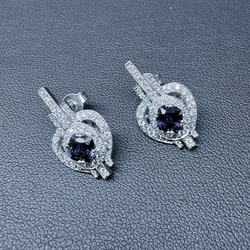EJ24150009 (14K Gold W/ diamonds and natural blue Sapphire)