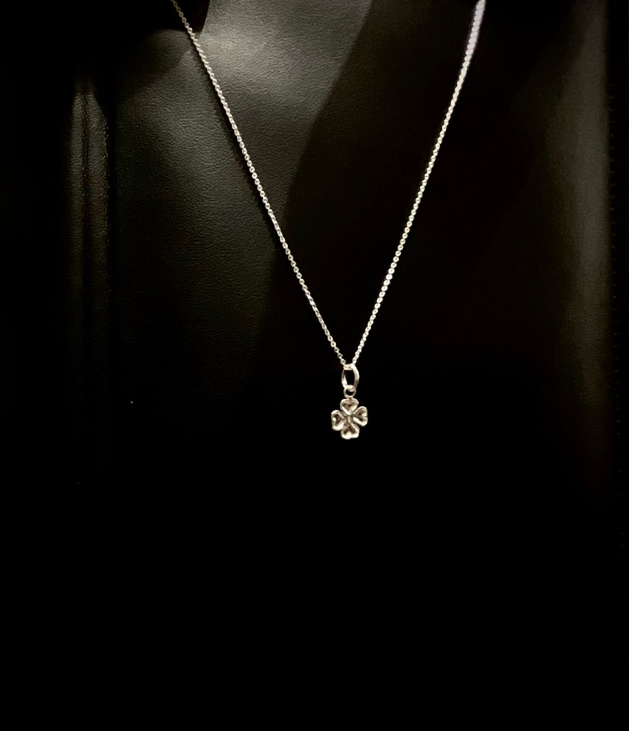Clover Silver Chain Medium