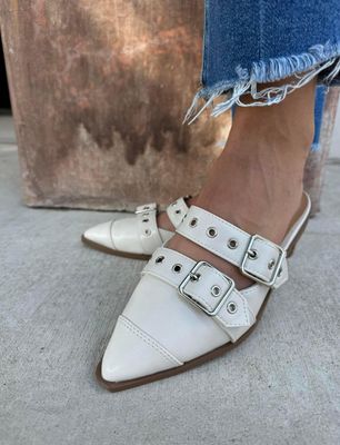 USUAL WHITE