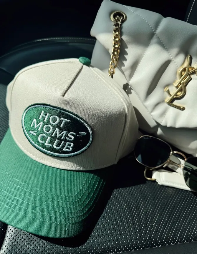 HOT MOMS CLUB TRUCKER
