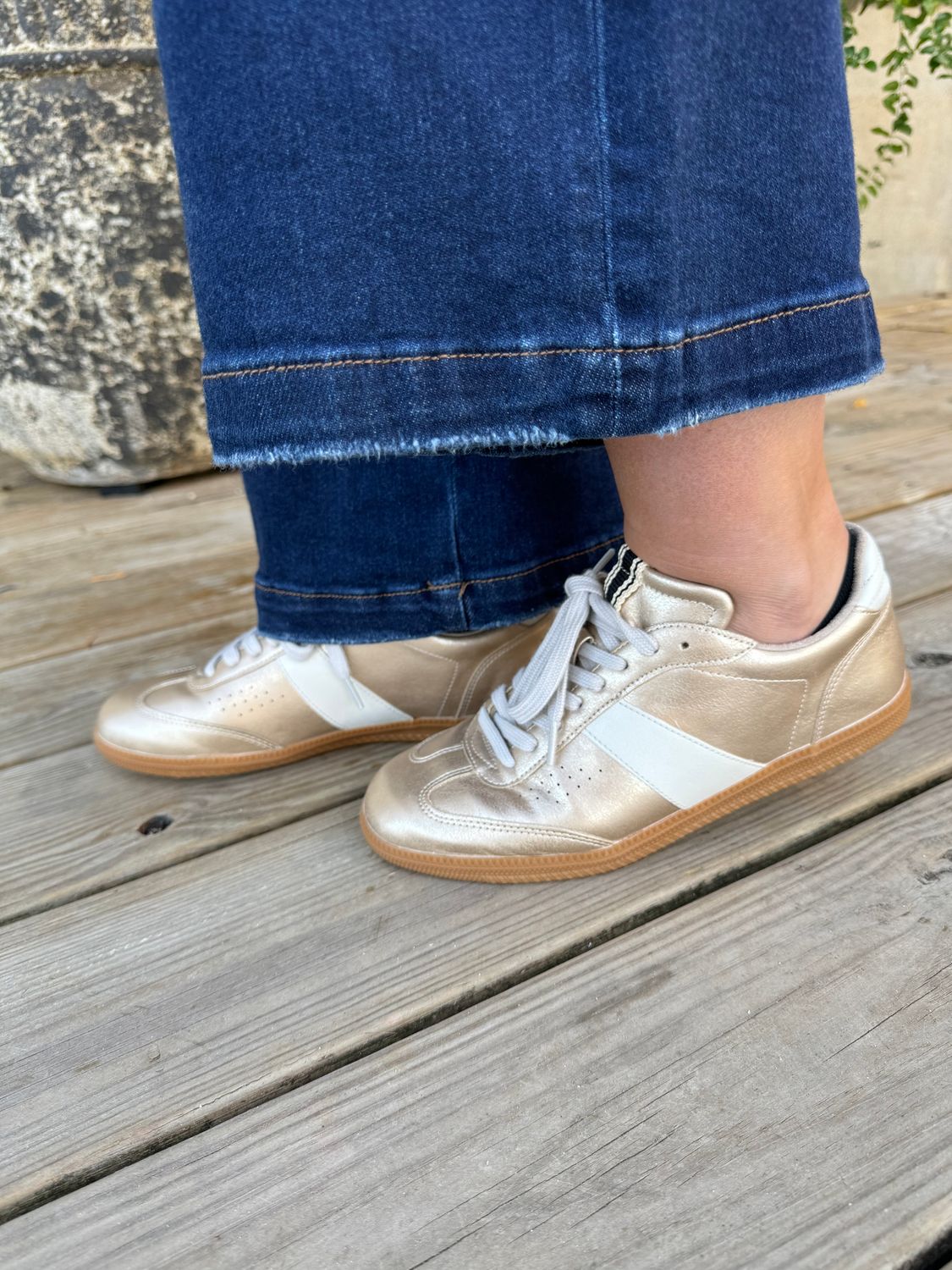 SYDNEY SNEAKER