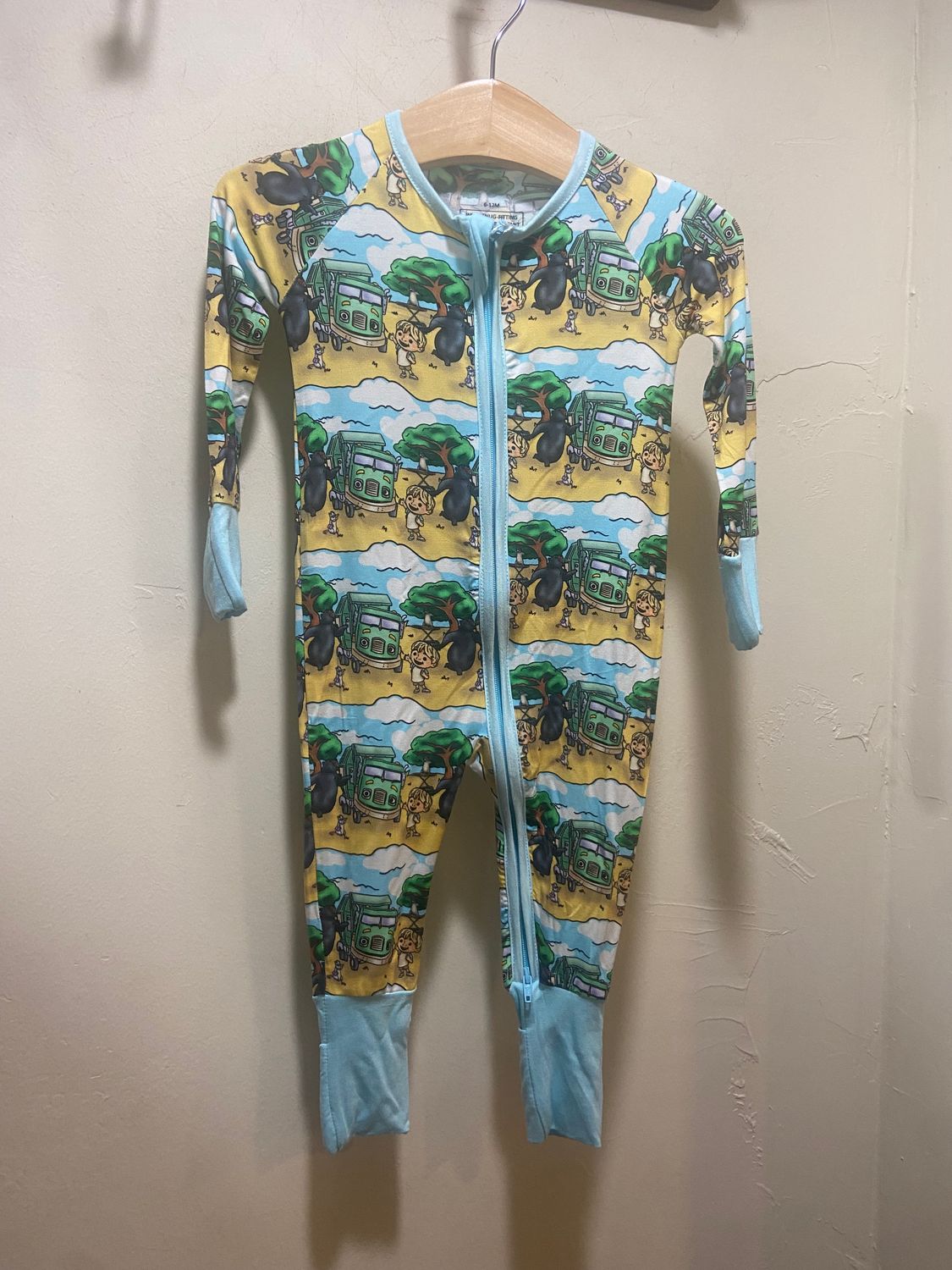 TRASH TRUCK ZIP