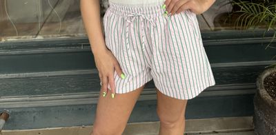 LOVELY STRIPES SHORTS