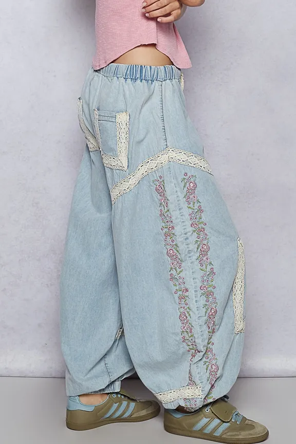 LACE JOGGERS