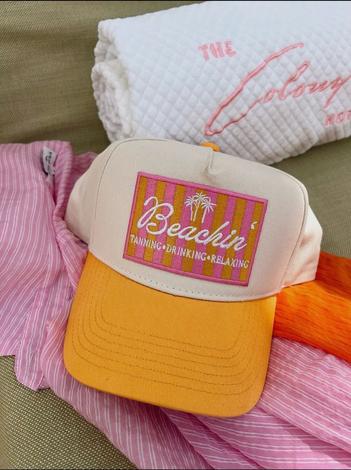 BEACHIN&#39; TRUCKER