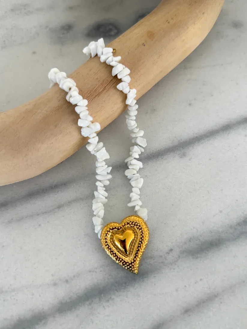 THE CARLY NECKLACE