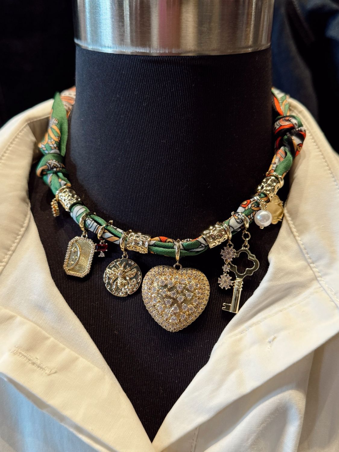 THE JULIA NECKLACE