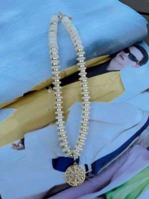 THE WINNIE NECKLACE
