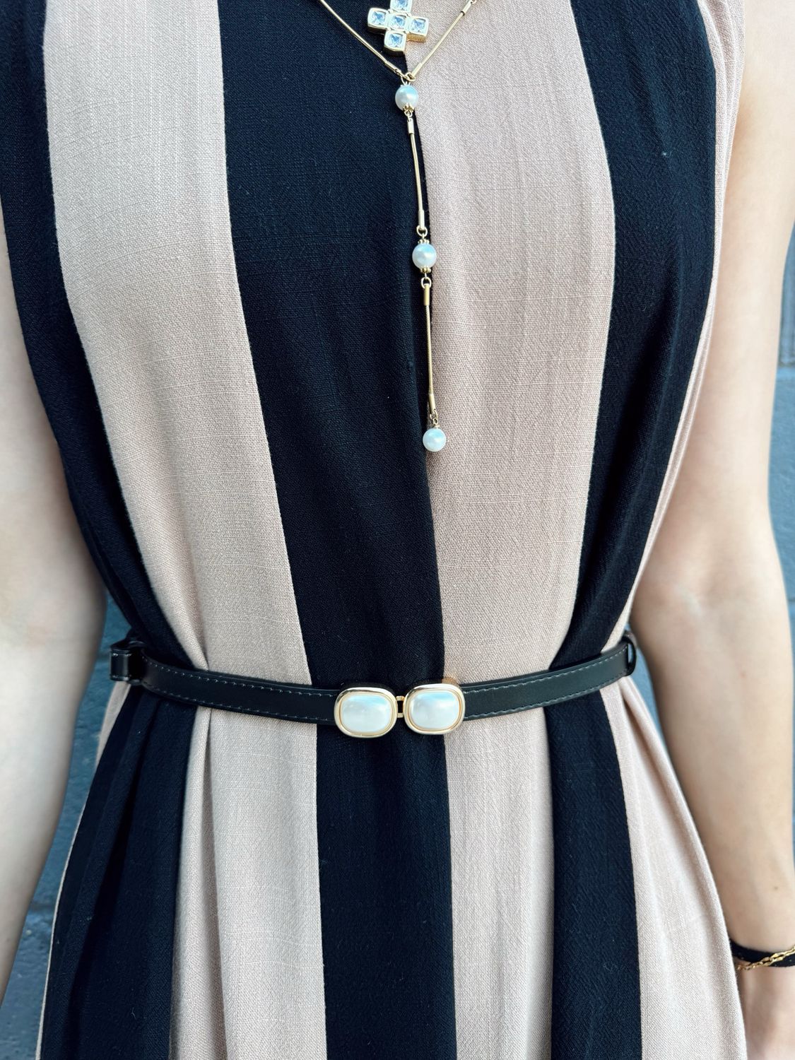 PEARL BUCKLE BELT