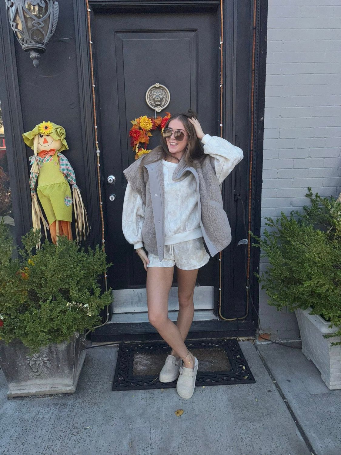 OVERSIZED SHERPA VEST