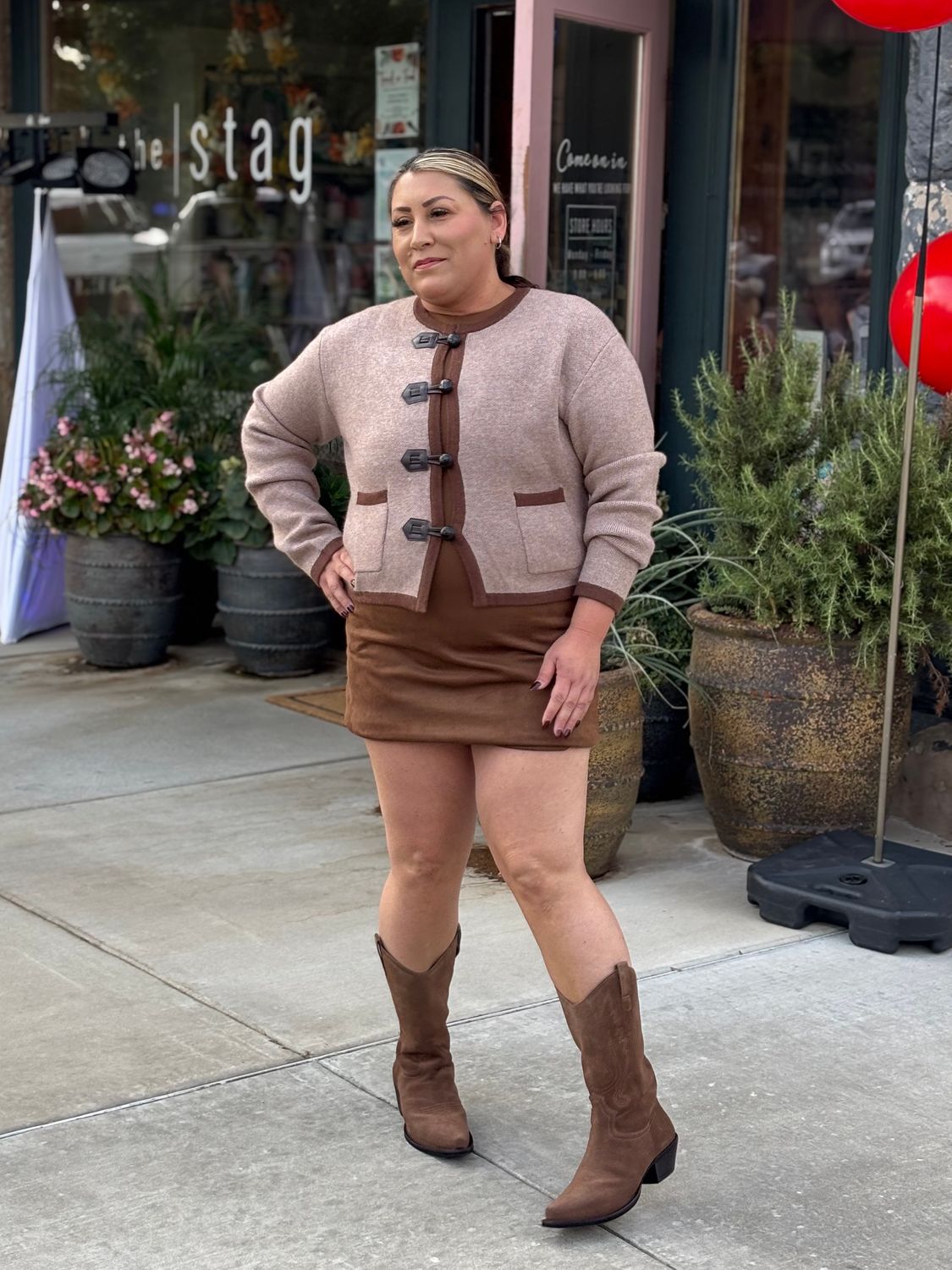 BUTTON KNIT CARDIGAN