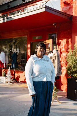 RUFFLE COLLAR CARDIGAN