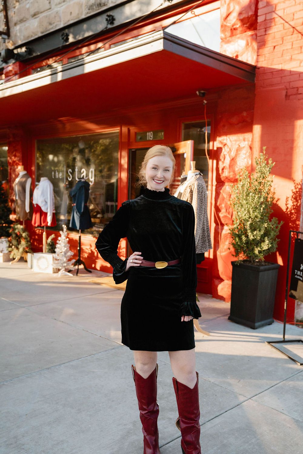 DONNA VELVET DRESS BLACK