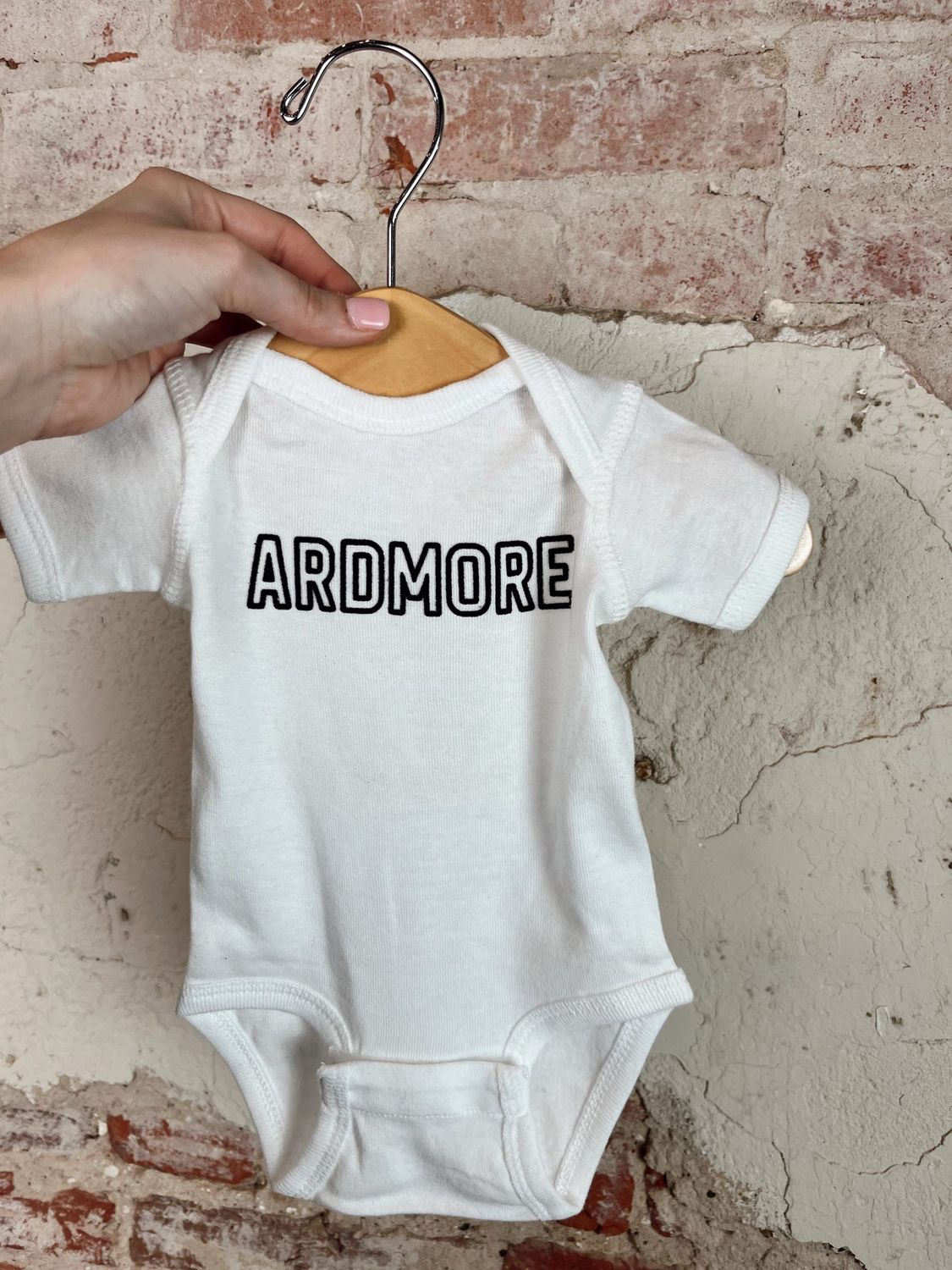 ARDMORE ONESIE WHITE