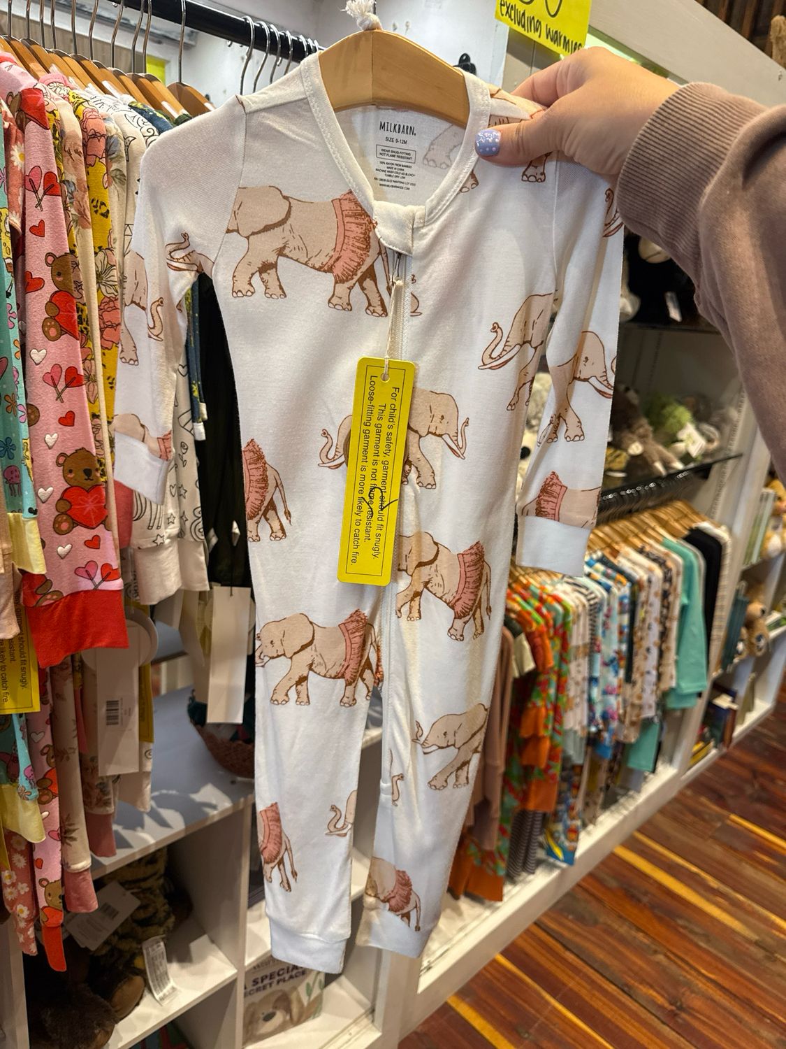 TUTU ELEPHANT