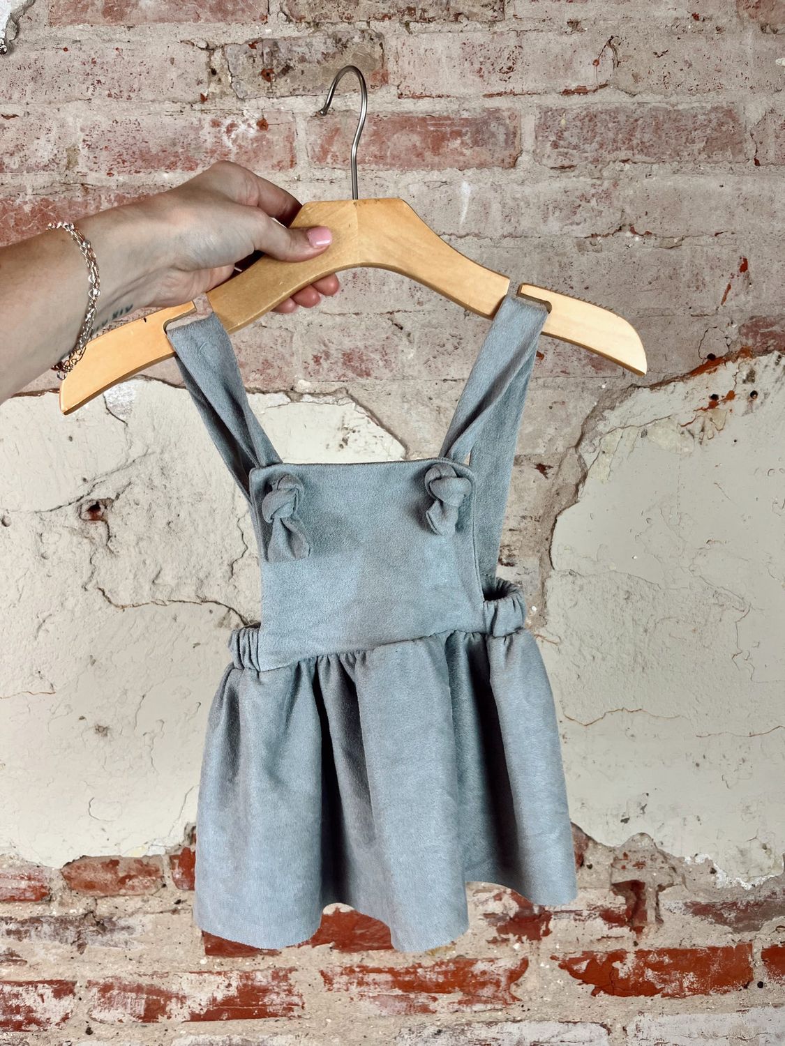 PINAFORE GREY