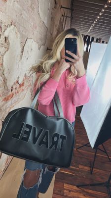 TRAVEL BLACK DUFFLE BAG