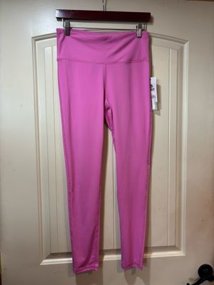 ESSENTIAL PERFORMANCE LEGGINGS