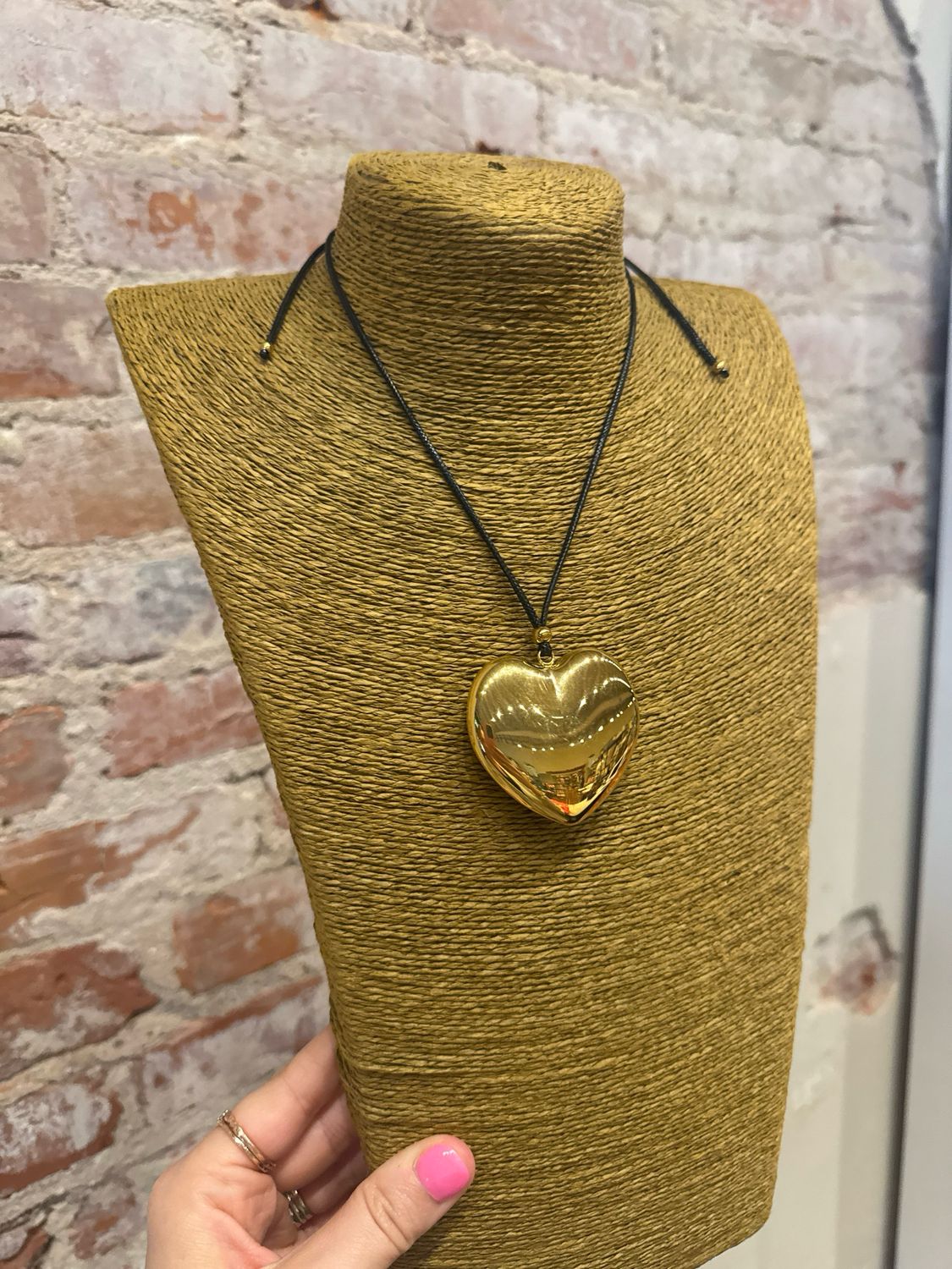 JASMINE NECKLACE