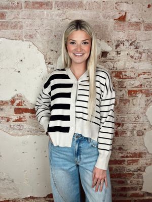 CONTRAST STRIPED CARDIGAN
