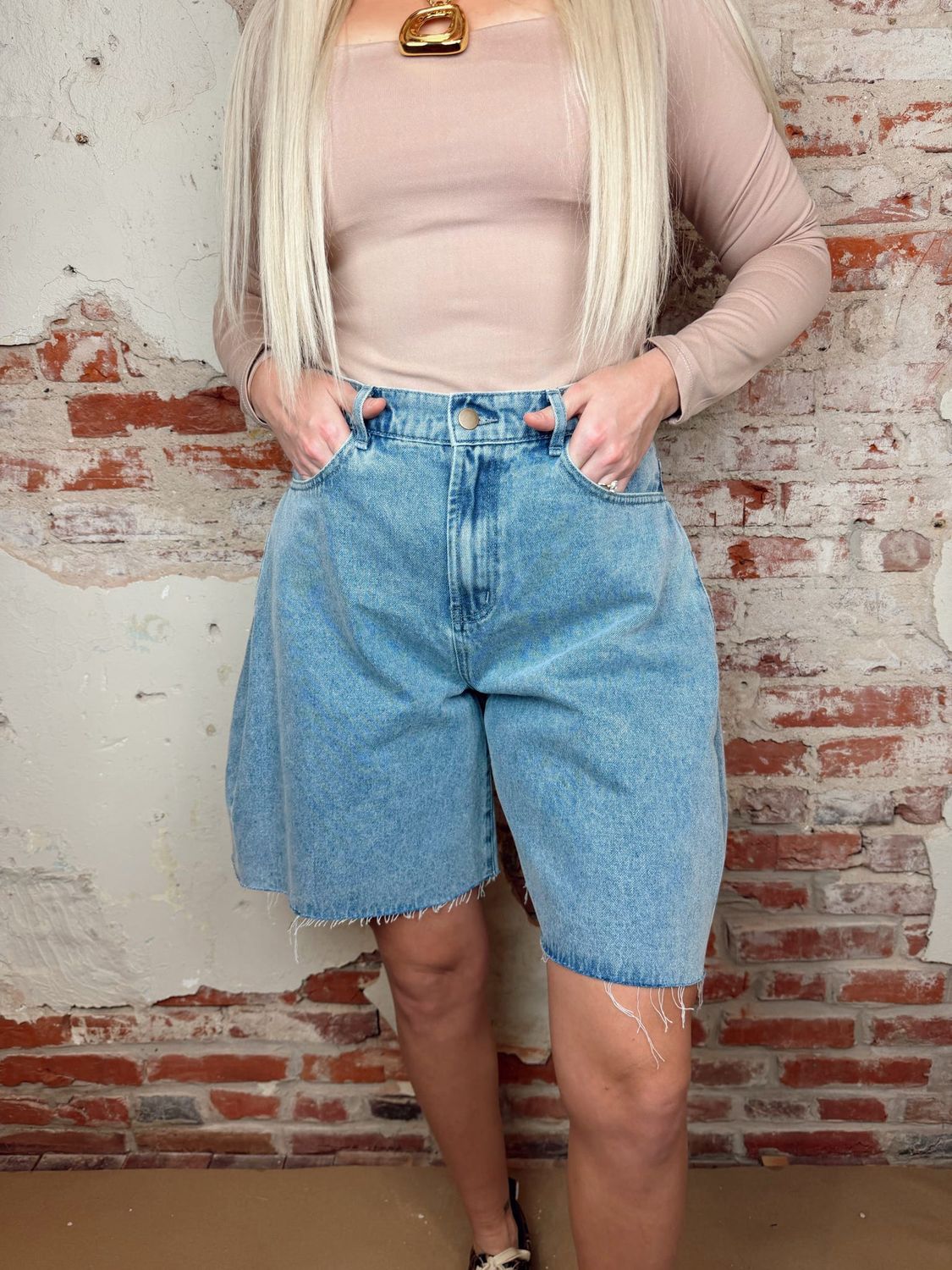 RELAXED BERMUDA SHORT