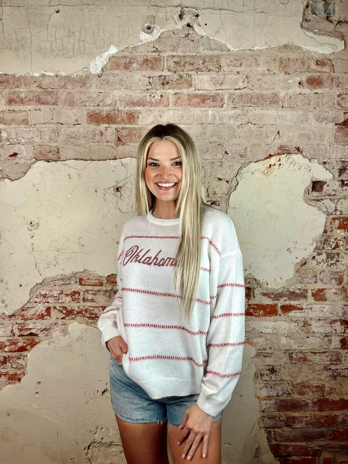 THREADED SCRIPT SWEATER OU