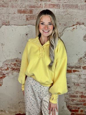 HIGH COLLAR PULLOVER