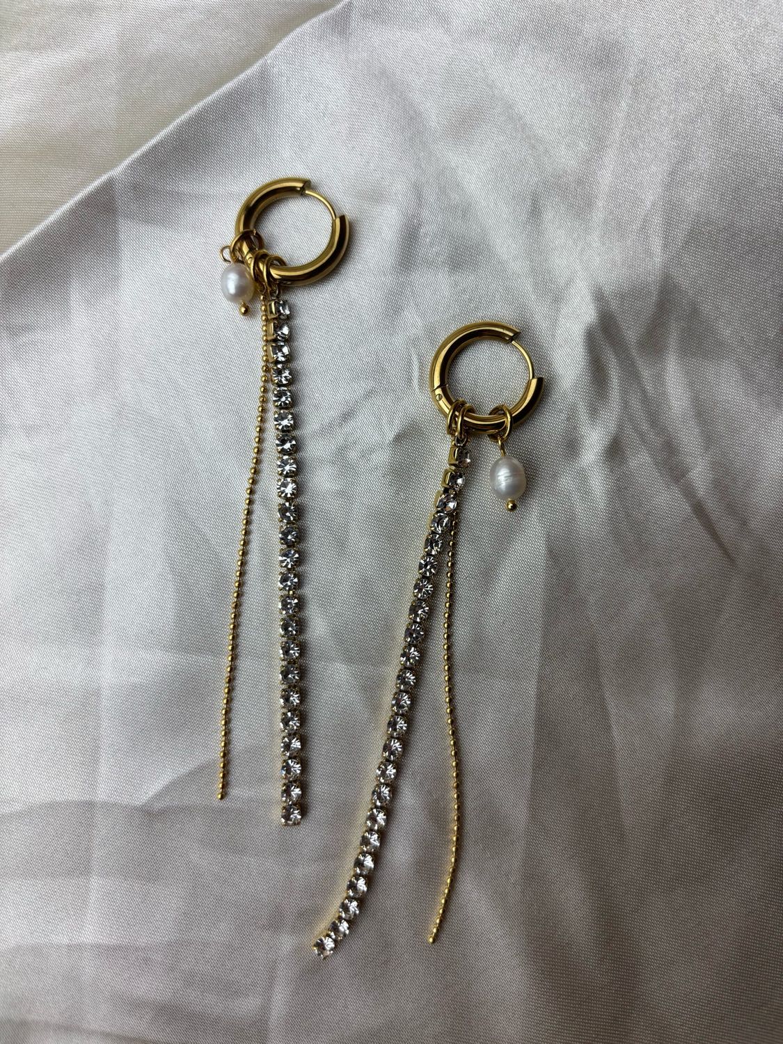 LUNA EARRINGS