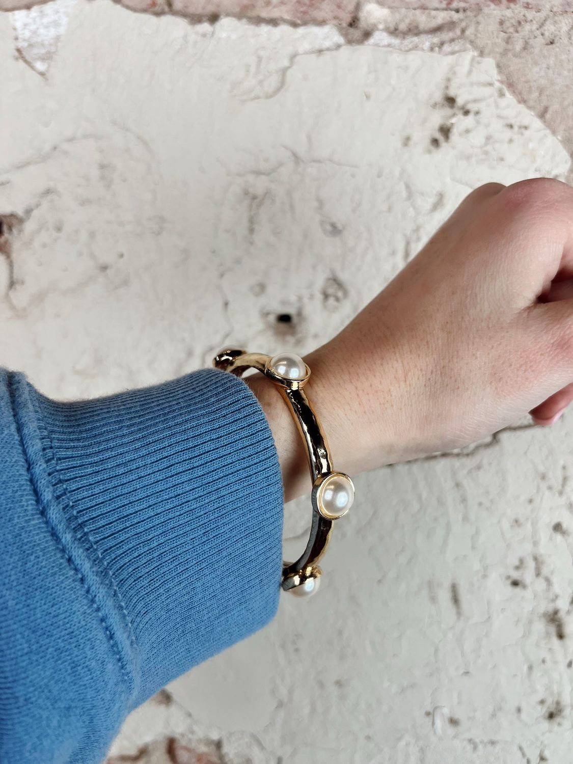 SKINNY PEARL BRACELET