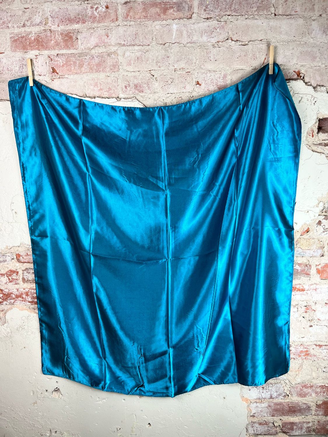 TEAL SATIN WILDRAG
