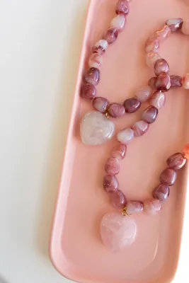 PINK JADE STONE HEART NECKLACE