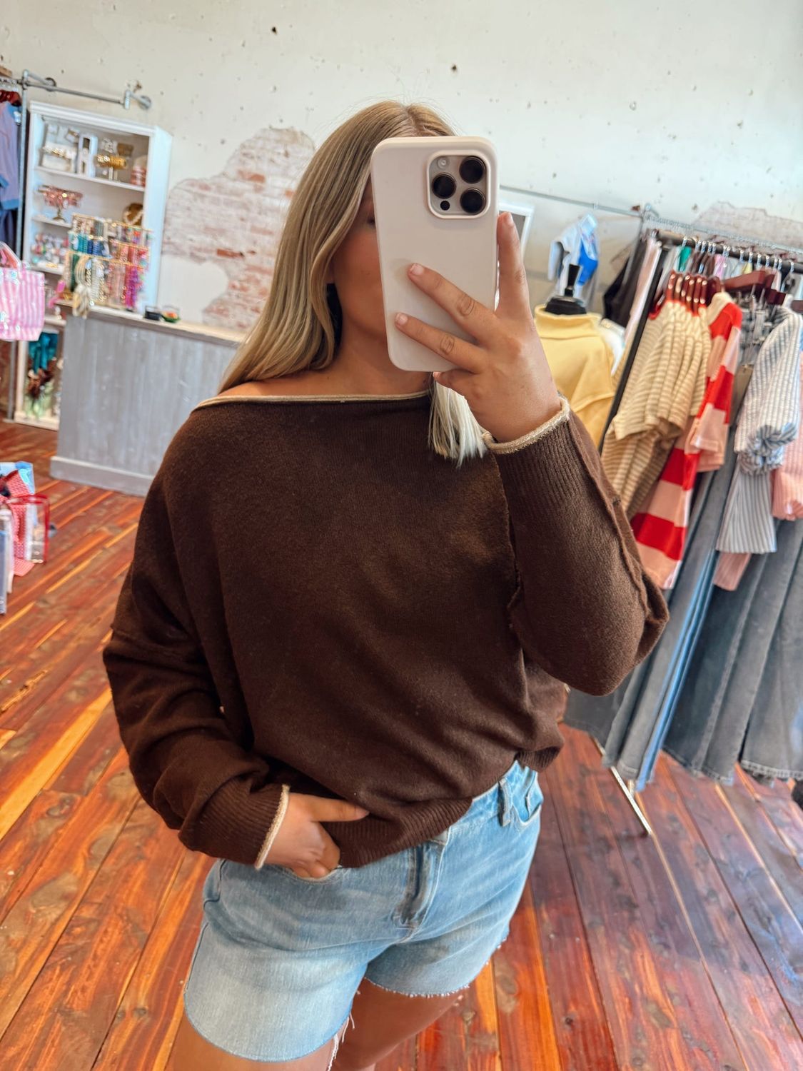 MAKAYLA SWEATER