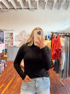 THE MOLLY TOP