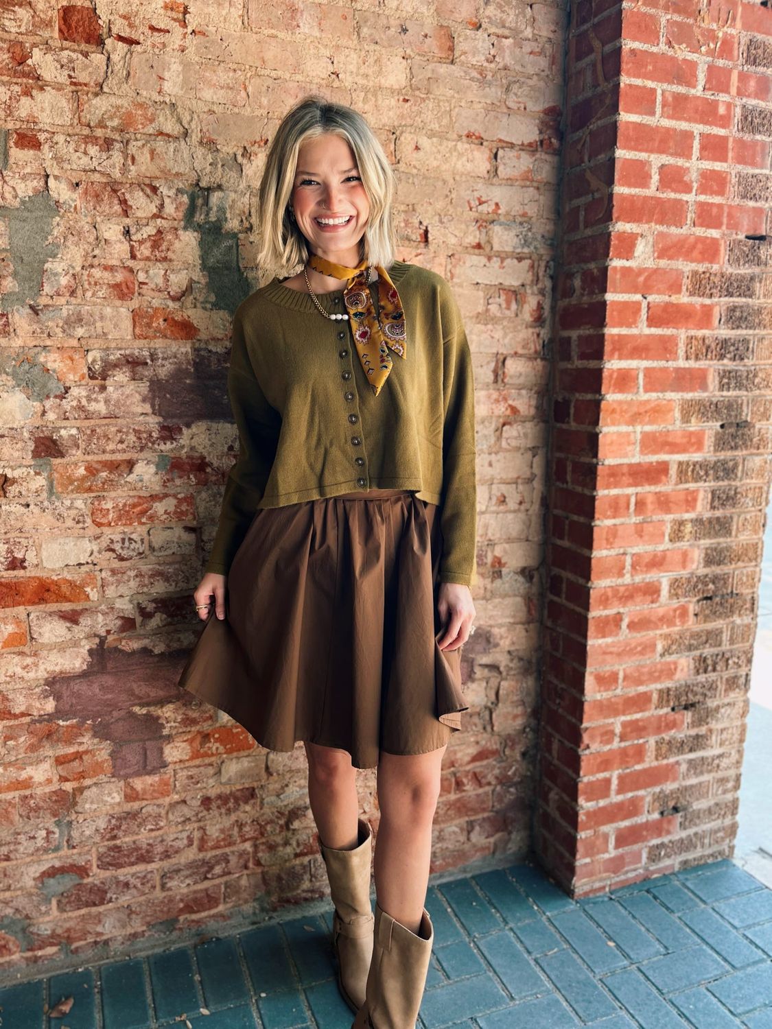 HALLIE CARDI