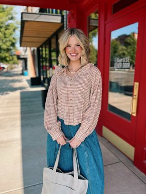 RUFFELED BLOUSE