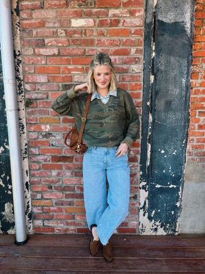 DENIM COLLAR SWEATER