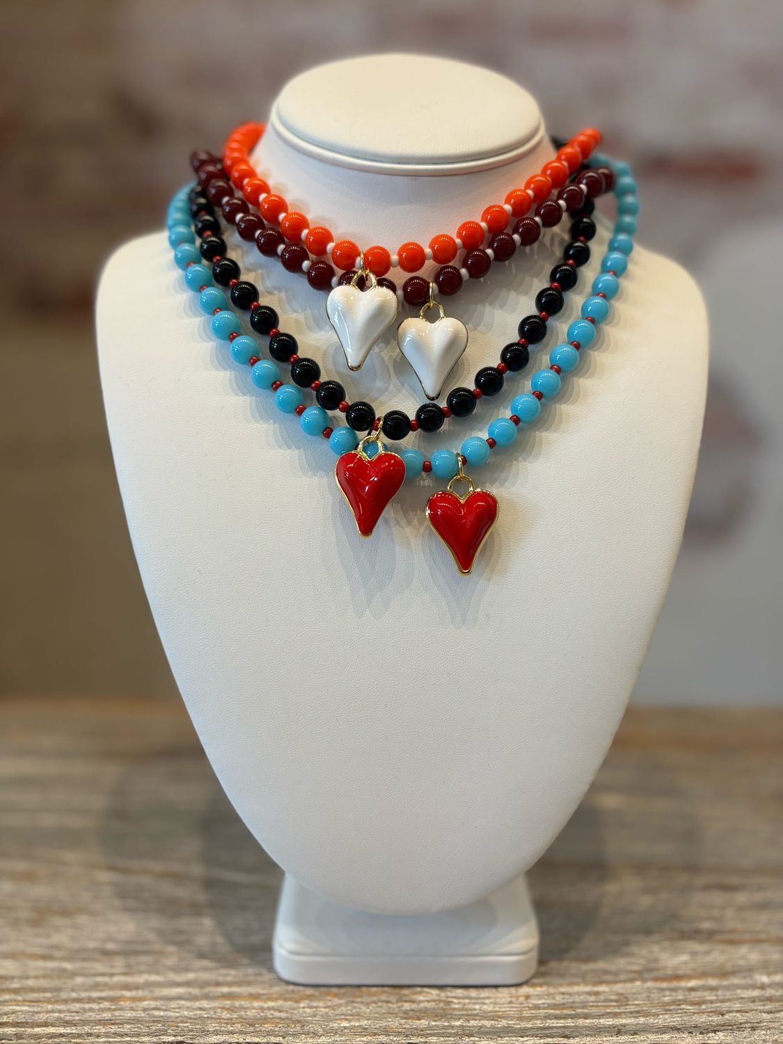 LOVIE NECKLACE