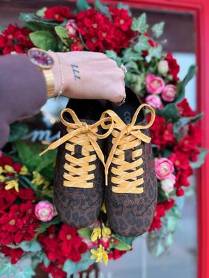 SLOANE SNEAKER