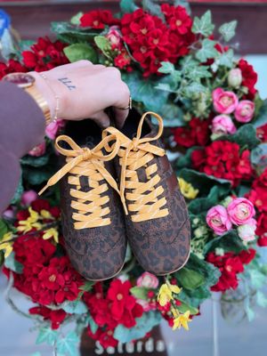 SLOANE SNEAKER