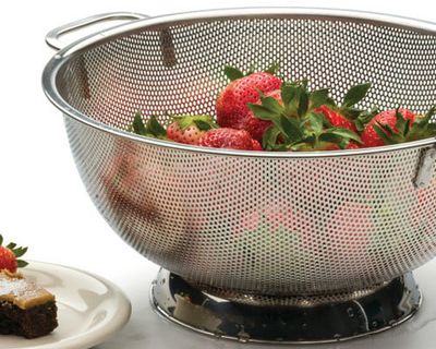 Endurance Precision Pierced 5 Quart Colander
