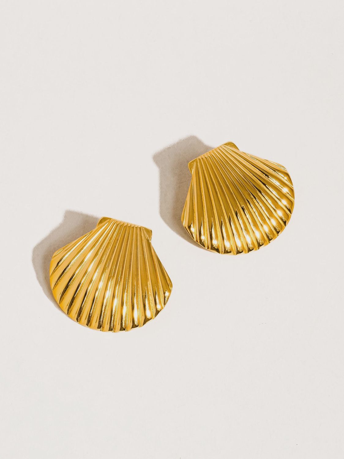 Shell Studs
