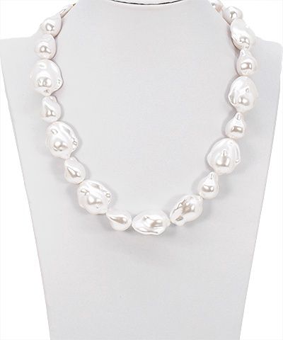 Irregular Pearl Necklace