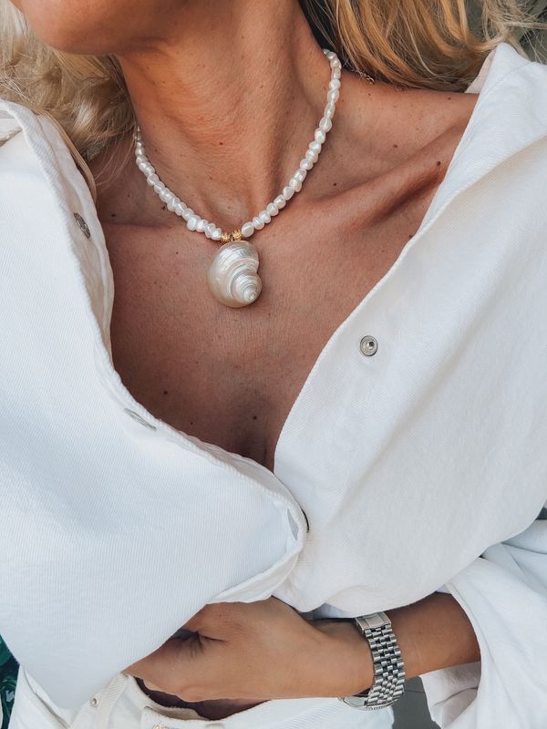 Pearl Shell Necklace