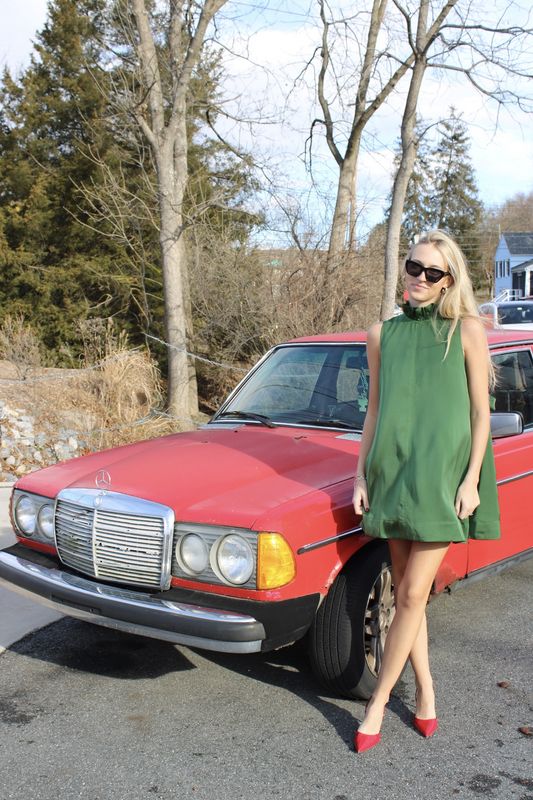 Green Ruffle Collar Dress
