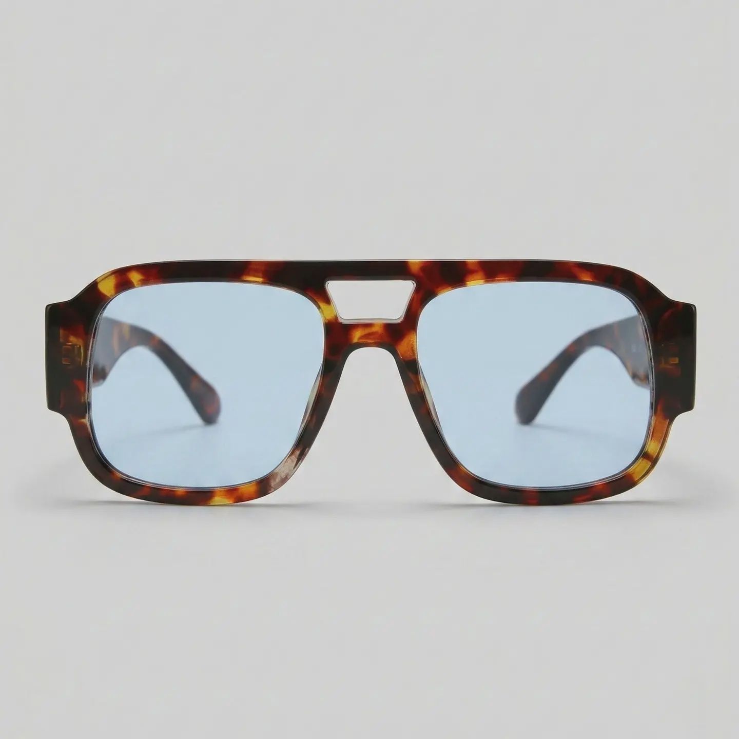 Moxie Shades