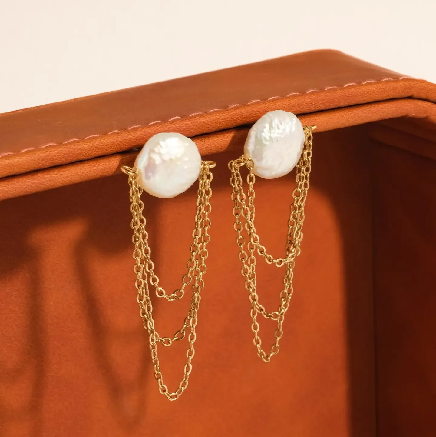 Pearl Chain Earring