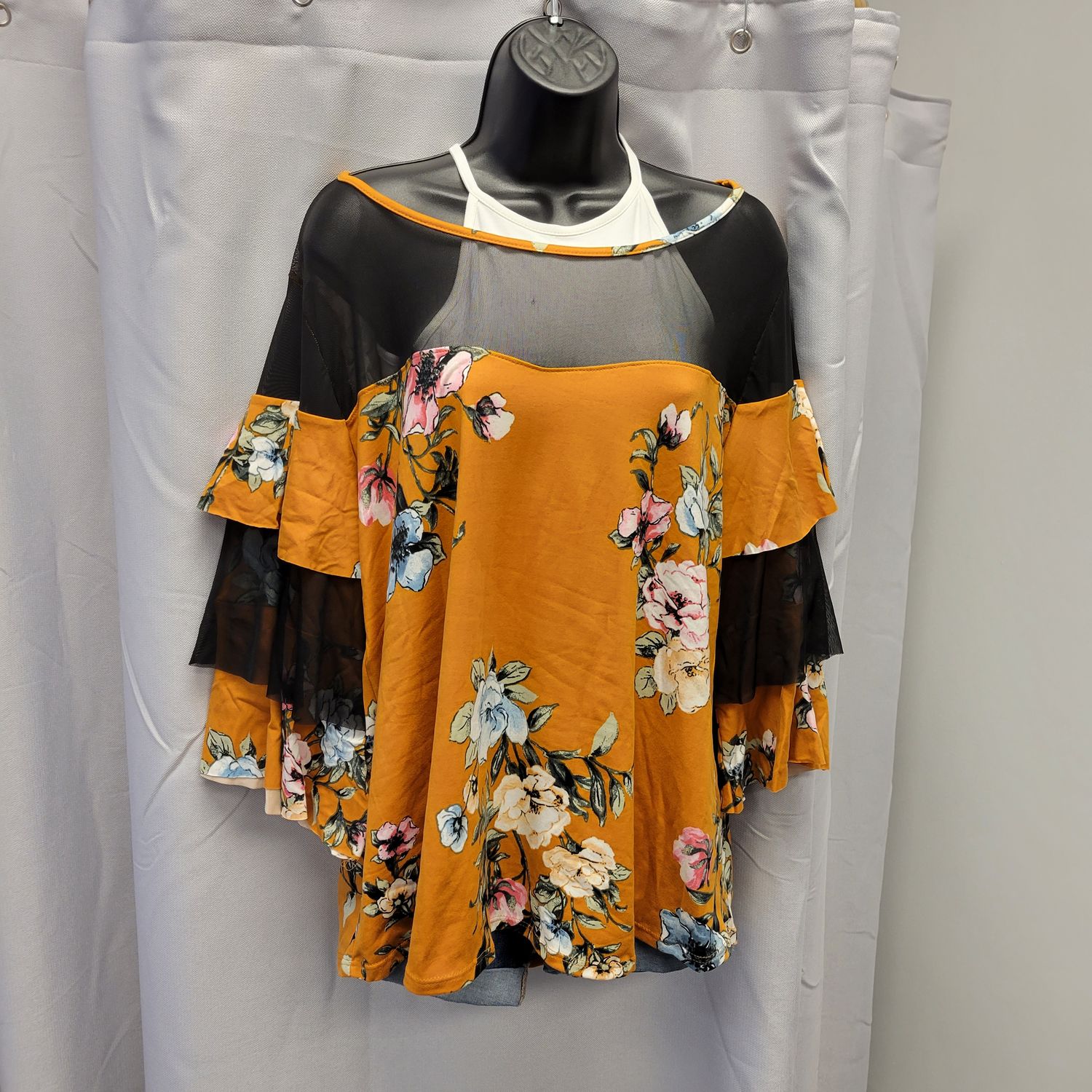 Plus Size Mesh Combo Floral Print Top *NEW*, Size: 1X