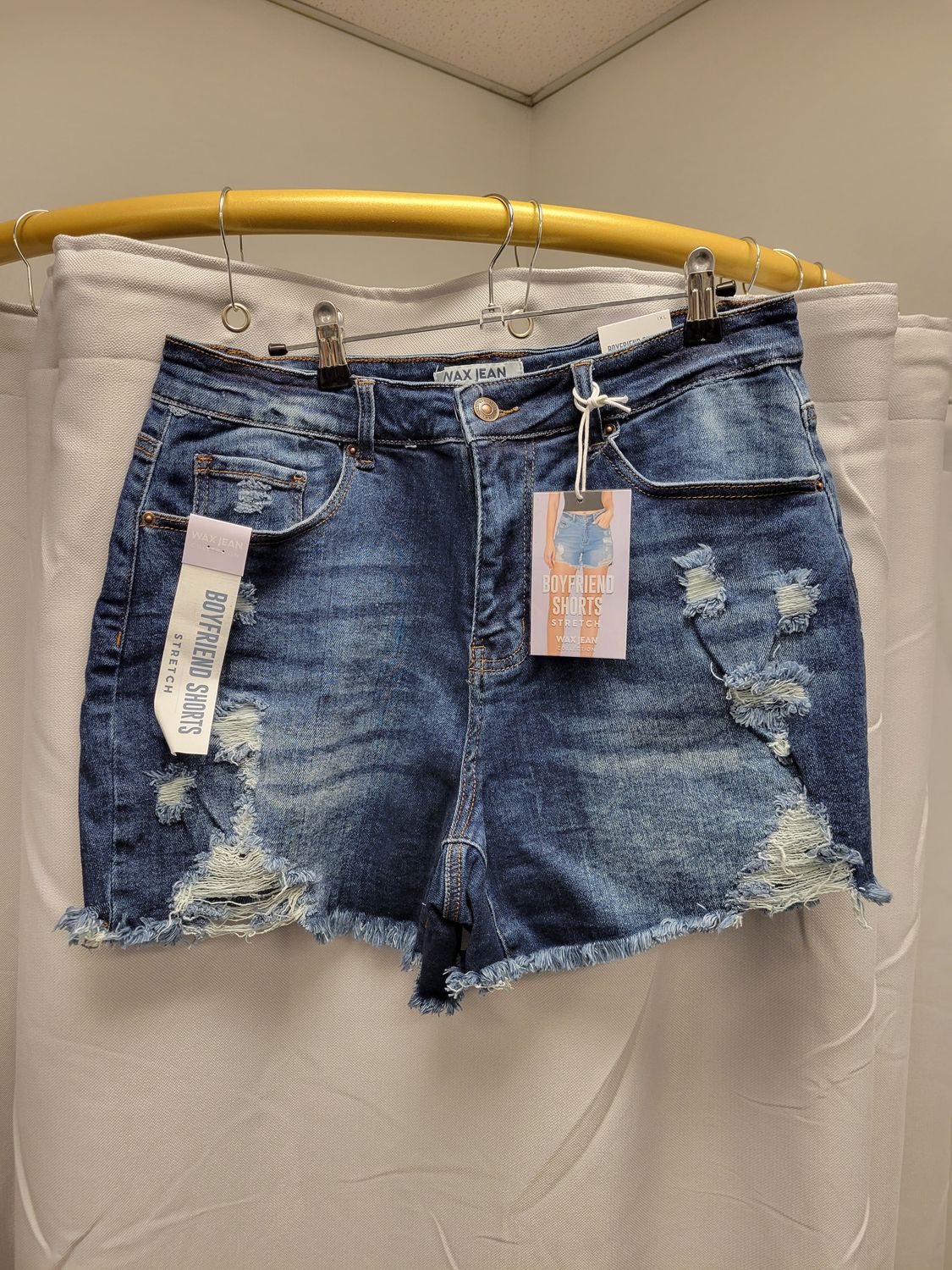 Plus size Distress Denim Shorts (New), Size: 1X
