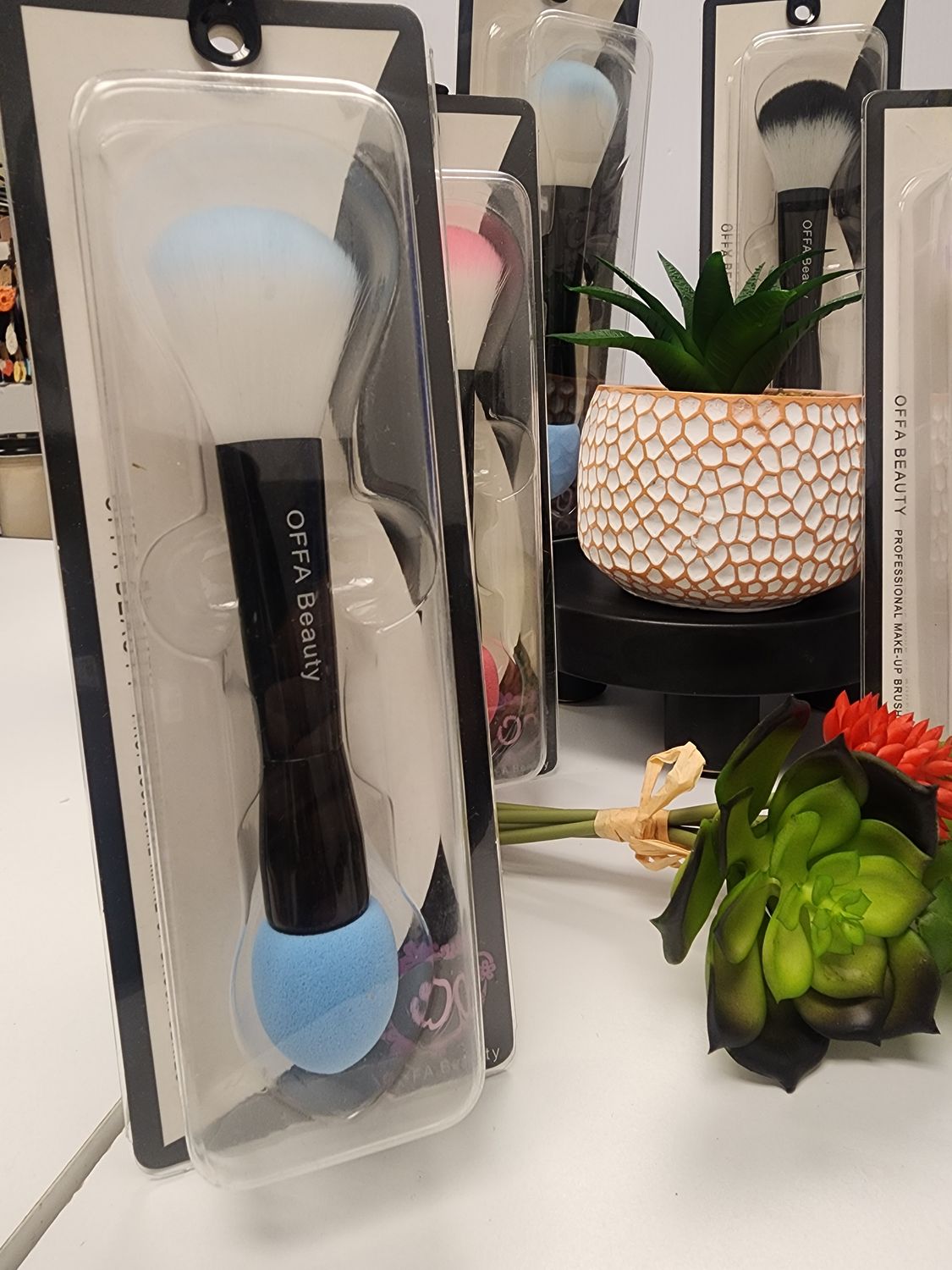 Dual Brush/Sponge Blender, Color: Blue
